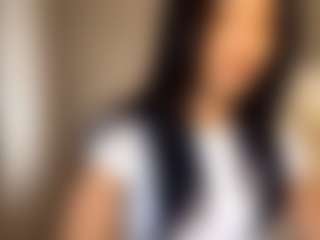Live cam show with StephanieLaws - Deepthroat on Camsoda