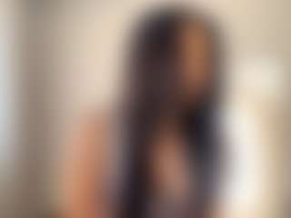 Live cam show with StephanieLaws - Fingering on Camsoda