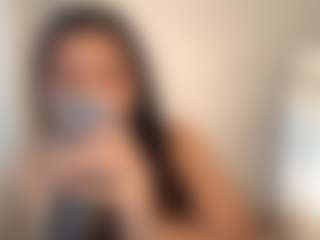 Live cam show with StephanieLaws - Brown Eyes Teen (18+) on MyBangCams