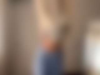 Live cam show with StephanieLaws - Full Nudity on Ass Tok