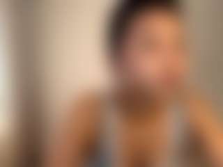 Live cam show with StephanieLaws - Upskirt on xxxlivecams.org