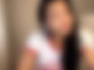 Live cam show with StephanieLaws - Athletic Brown Eyes on Camversity