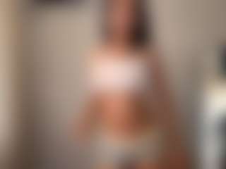 Live cam show with StephanieLaws - Sexy on Camsoda