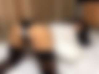 Live cam show with StephanieLaws - Teen (18+) on Nude Live Now