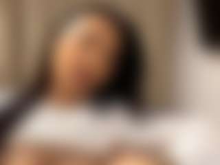 Live cam show with StephanieLaws - Upskirt on SinfulBabes