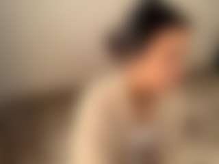 Live cam show with StephanieLaws - Upskirt on googirlz