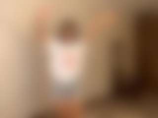 Live cam show with StephanieLaws - Public on Instabang