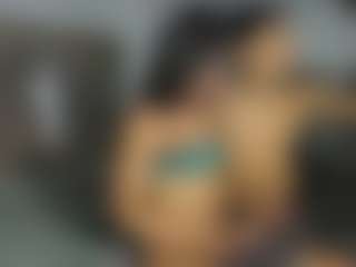 StrikeandSweet's Live Sex Cam Show
