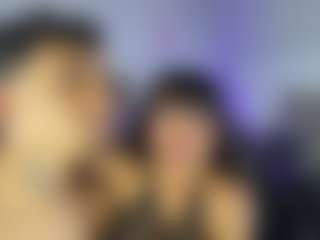 StrikeandSweet's Live Sex Cam Show