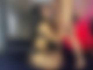 StrikeandSweet's Live Sex Cam Show