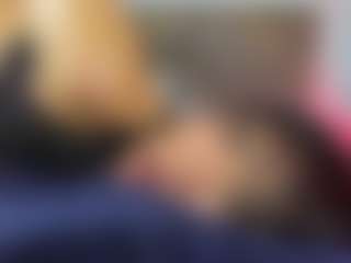 StrikeandSweet's Live Sex Cam Show