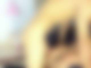 StrikeandSweet's Live Sex Cam Show