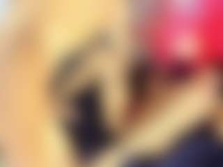 StrikeandSweet's Live Sex Cam Show