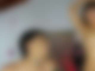 StrikeandSweet's Live Sex Cam Show