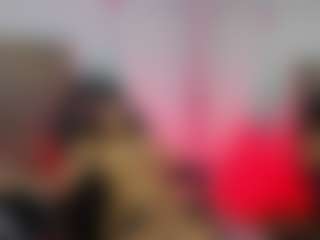 StrikeandSweet's Live Sex Cam Show