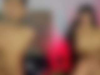 StrikeandSweet's Live Sex Cam Show