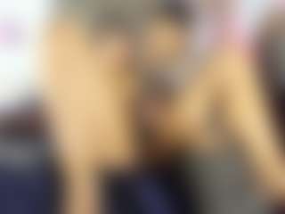 StrikeandSweet's Live Sex Cam Show