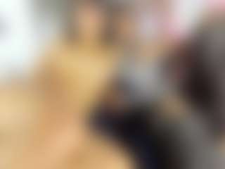 StrikeandSweet's Live Sex Cam Show