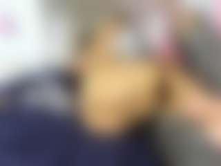 StrikeandSweet's Live Sex Cam Show