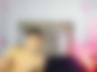 StrikeandSweet's Live Sex Cam Show