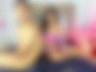 StrikeandSweet's Live Sex Cam Show