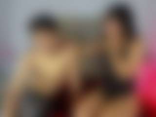 StrikeandSweet's Live Sex Cam Show