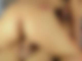 StrikeandSweet's Live Sex Cam Show