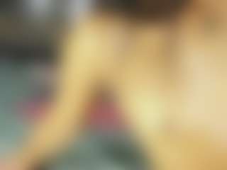 StrikeandSweet's Live Sex Cam Show