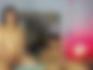 StrikeandSweet's Live Sex Cam Show