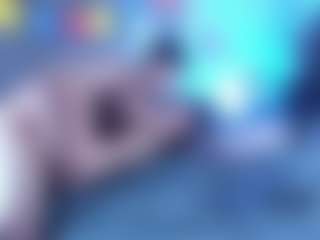 StrikeandSweet's Live Sex Cam Show