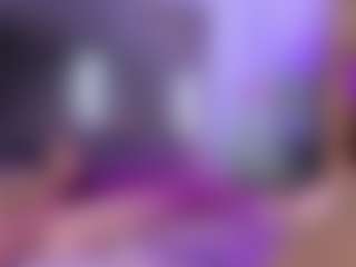 Live cam show with StrikeandSweet - Facial on CamwithHer