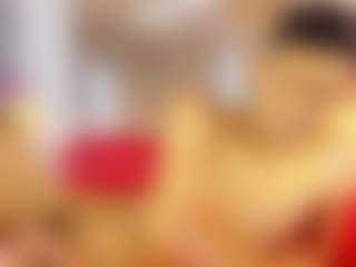 StrikeandSweet's Live Sex Cam Show