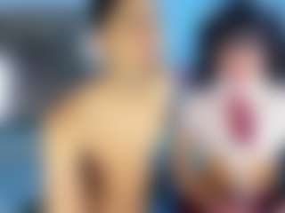 StrikeandSweet's Live Sex Cam Show