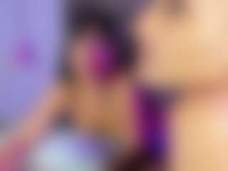 StrikeandSweet's Live Sex Cam Show