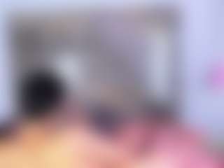 Live cam show with StrikeandSweet - Gray Eyes on fapnchat