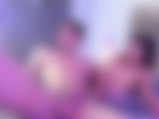 StrikeandSweet's Live Sex Cam Show