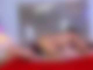 Live cam show with StrikeandSweet - Erotic Dance on Adult Interactions