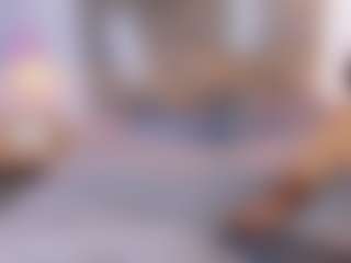 StrikeandSweet's Live Sex Cam Show