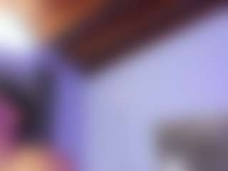 StrikeandSweet's Live Sex Cam Show