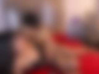 StrikeandSweet's Live Sex Cam Show