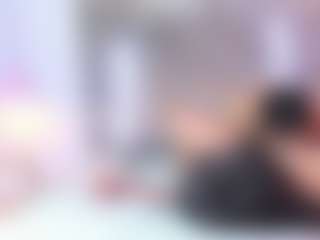 StrikeandSweet's Live Sex Cam Show
