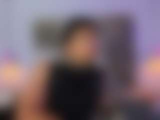 StrikeandSweet's Live Sex Cam Show