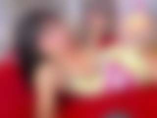 StrikeandSweet's Live Sex Cam Show