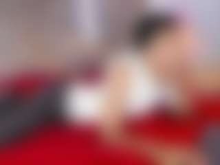 StrikeandSweet's Live Sex Cam Show
