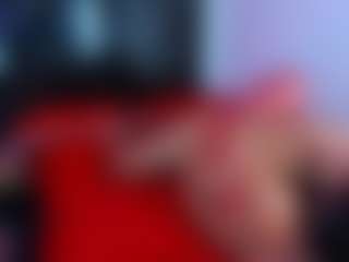 StrikeandSweet's Live Sex Cam Show