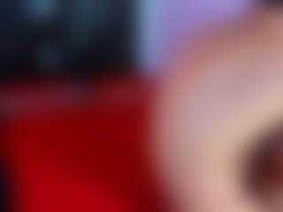 StrikeandSweet's Live Sex Cam Show