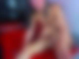 StrikeandSweet's Live Sex Cam Show