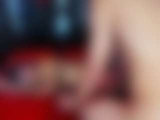 StrikeandSweet's Live Sex Cam Show