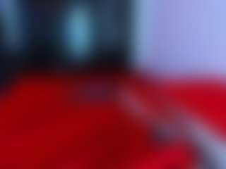 StrikeandSweet's Live Sex Cam Show