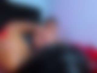StrikeandSweet's Live Sex Cam Show